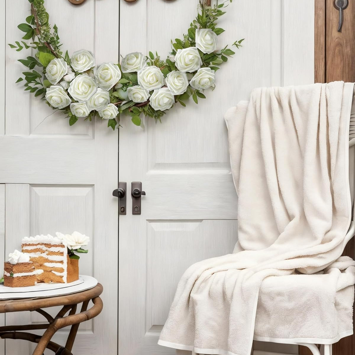 Sylaryn 100 Pcs Artificial Flowers White Roses Bulk with Stem & Green Leaves, Foam Fake Rose Real Looking for DIY Wedding Bouquets Bridal Shower Centerpiece Party Decoration Women Gift